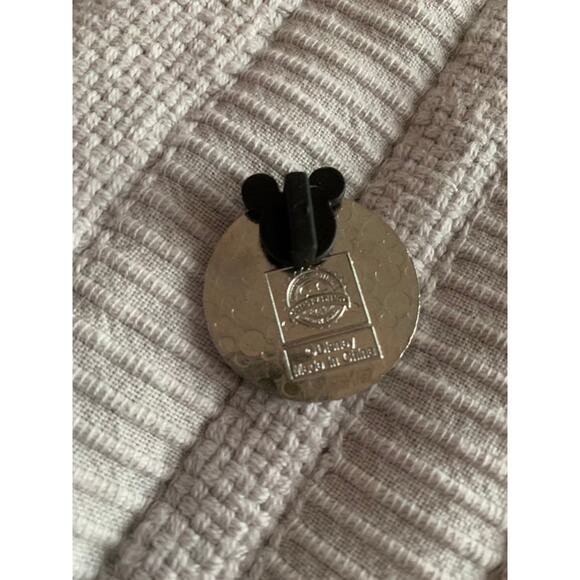 Simba Lion King Disney trading Pin - Picture 2 of 2